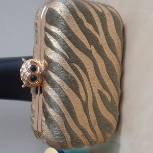 Daisy Rose small clutch bag